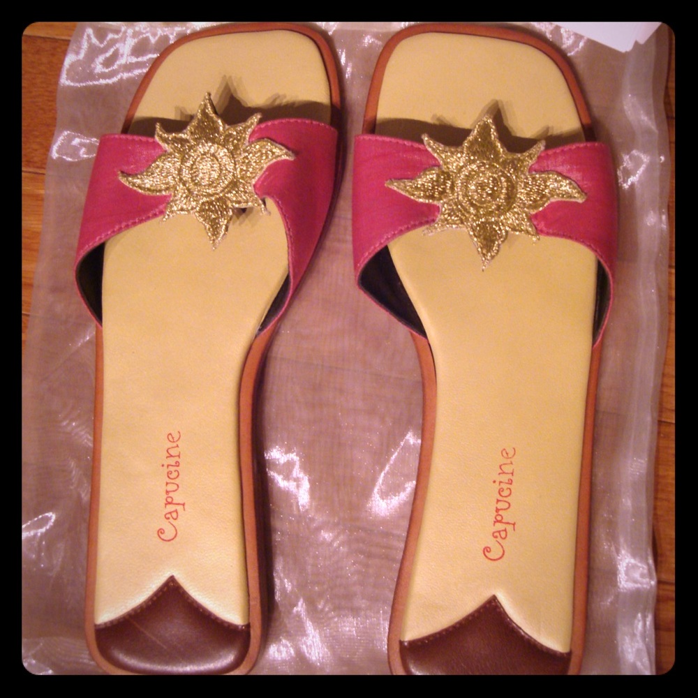 Capucine & Capucin Sunburst Flats